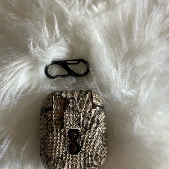 Airpods 2 case - Picture 3 of 4